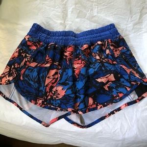 Lululemon tracker size 6 GUC